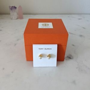 NEW Tory Burch pearl earrings